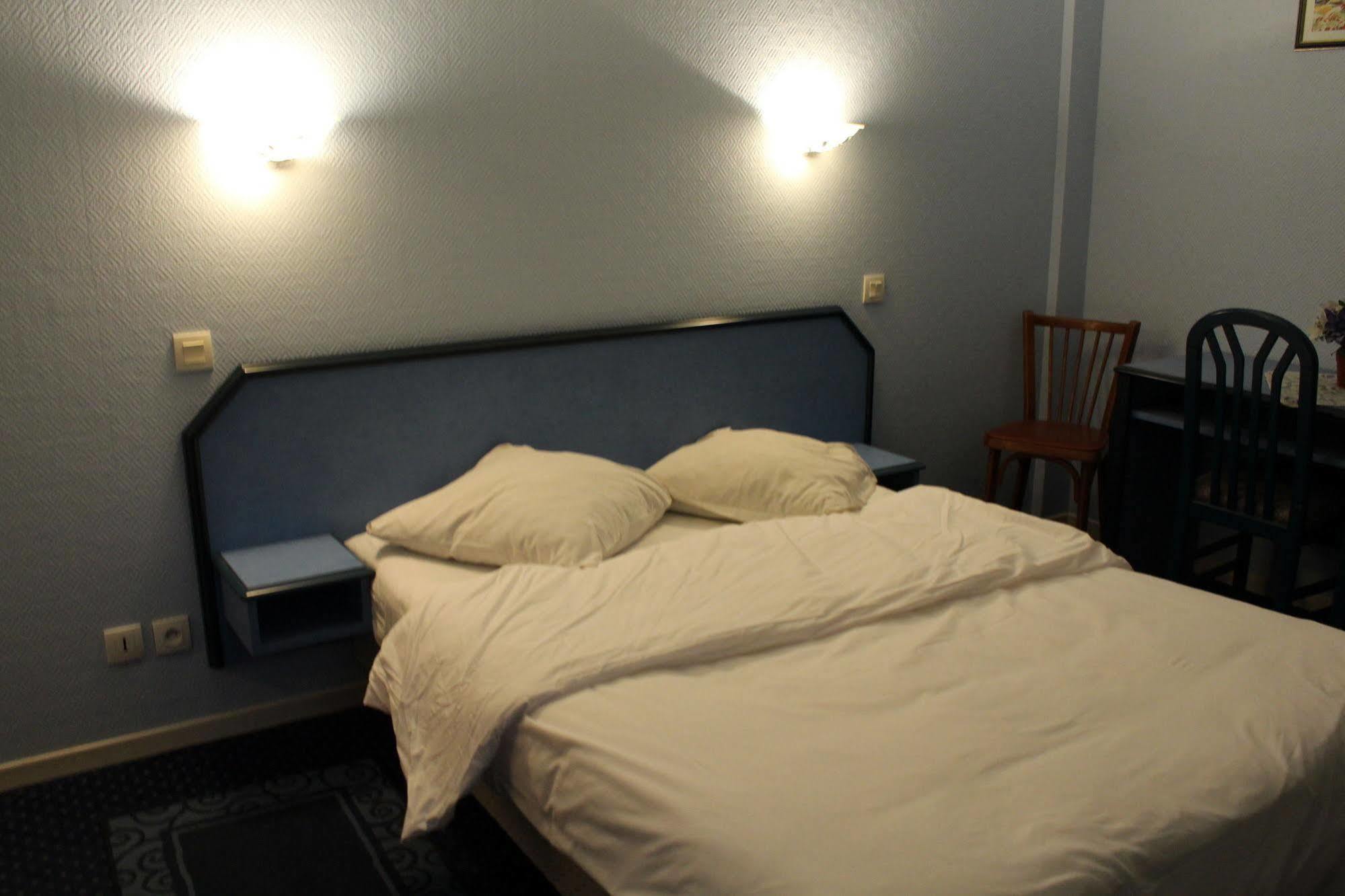 Le Voltaire Hotel Berck Екстериор снимка